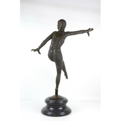 Siguiendo modelos de DIMITRI CHIPARUS (Dorohoi, Rumanía, 1886- París, 1947).