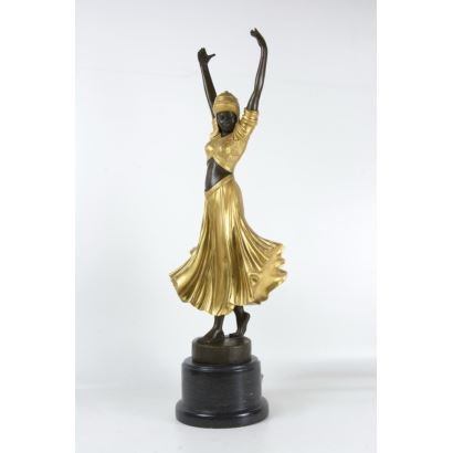 Siguiendo modelos de DIMITRI CHIPARUS (Dorohoi, Rumanía, 1886- París, 1947).