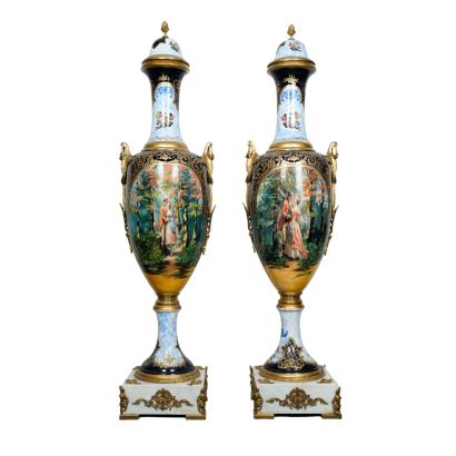 Pareja de jarrones monumentales estilo Sevrés