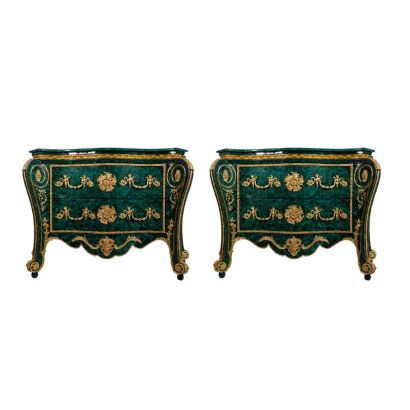 Pareja de cómodas bombé estilo Luis XV