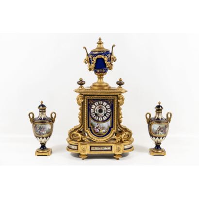Reloj de sobremesa con guarnición, Philippe H. Mourey (París 1840-1910).