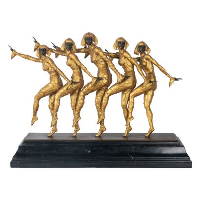 Siguiendo modelos de DIMITRI CHIPARUS (Dorohoi, Rumanía, 1886- París, 1947). 