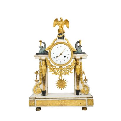 Reloj de sobremesa de pórtico Luis XVI, fin. S. XVIII.