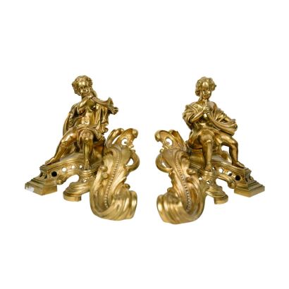 Pareja de morillos, estilo Luis XV, fin. S. XVIII- ppios. S. XIX