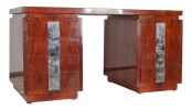 Mesa de despacho de diseño, S. XX. Muebles.