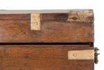 Caja escritorio tipo barco, fin S. XIX - ppios. S. XX.. Objetos.