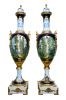 Pareja de jarrones monumentales estilo Sevrés. Porcelana.
