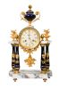 Reloj de sobremesa con guarnición, estilo Luis XVI, S. XIX. Relojes.