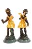Pareja de figuras de bronce, S. XX.. Bronces.