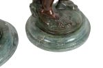 Pareja de figuras de bronce, S. XX.. Bronces.