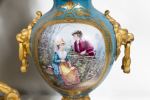 Reloj de sobremesa con guarnición, Napoleón III, segunda mitad del S. XIX.. Relojes.