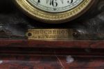 Reloj de sobremesa francés,  S. XIX.. Relojes.